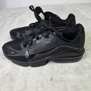 Nike Air Max Infinity 2 Triple Black Anthracite Sneakers CU9452-002 Men's SZ. 11